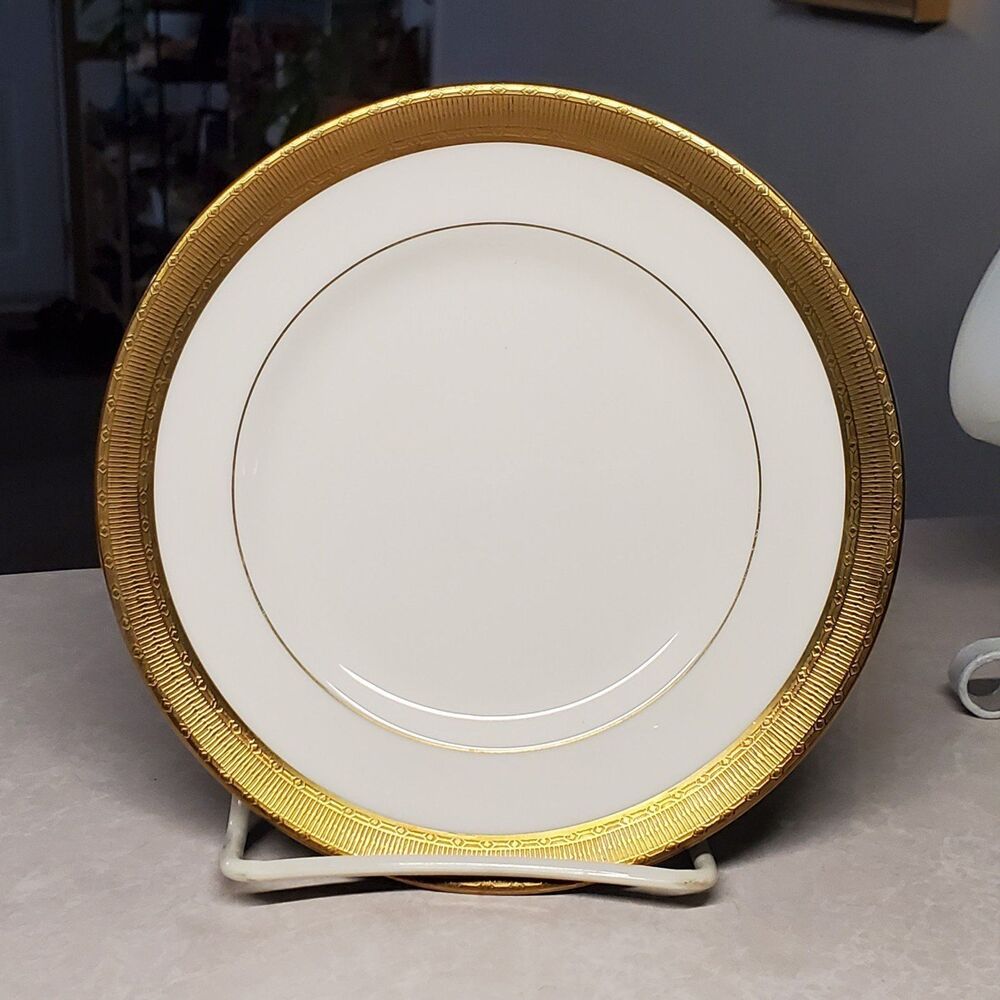 Royal Worcester Durham Pattern Gold Encrusted Bone China Bread Plate 6" 1963 - Picture 4 of 6